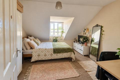 1 bedroom flat to rent, West Street, Bristol BS2