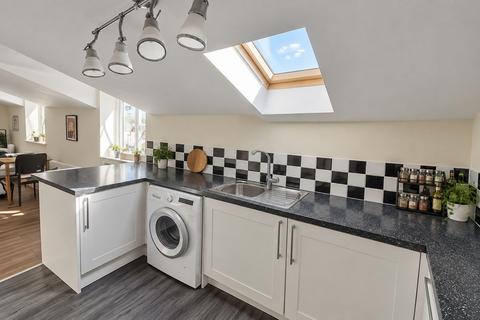 1 bedroom flat to rent, West Street, Bristol BS2