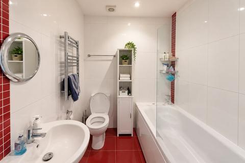 1 bedroom flat to rent, West Street, Bristol BS2