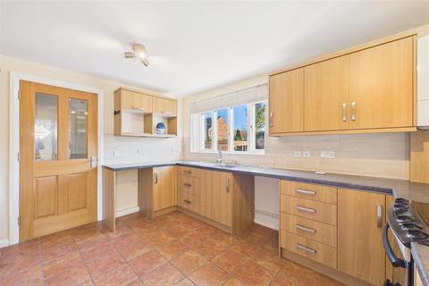 3 bedroom terraced house for sale, Renshaw Gardens, Poppleton Road