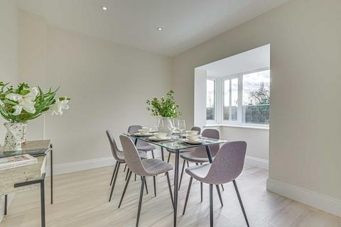 4 bedroom detached house for sale, 1 Cornfield Way, Rayleigh SS6