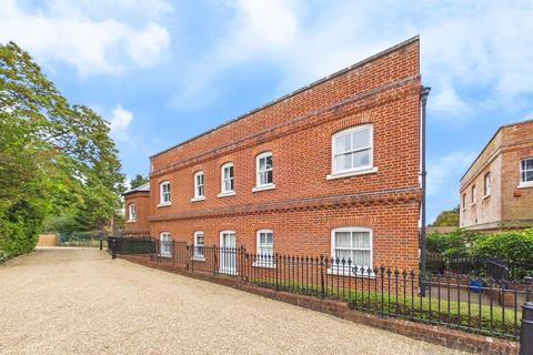 2 bedroom maisonette for sale, Doble Court, Sanderstead