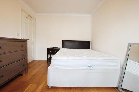 4 bedroom townhouse to rent, Thackeray, Bristol BS7