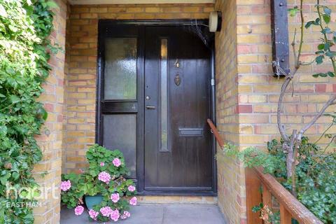 undefined, Dewberry Gardens, London