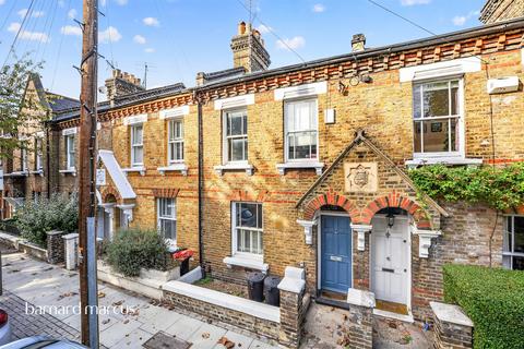 2 bedroom terraced house for sale, Sabine Road, London