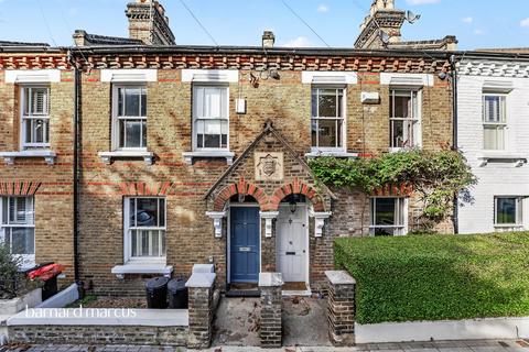 2 bedroom terraced house for sale, Sabine Road, London
