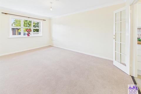 1 bedroom retirement property for sale, Trafalgar Road, Gravesend