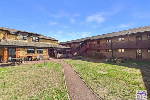 1 bedroom retirement property for sale, Trafalgar Road, Gravesend