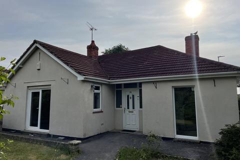 3 bedroom bungalow to rent, Bath Road, Frome, BA11