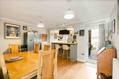 3 bedroom terraced house for sale, Richmond Street, Folkestone, CT19