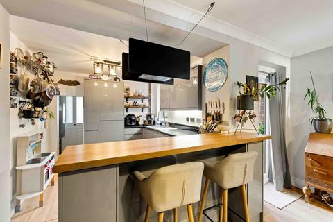 3 bedroom terraced house for sale, Richmond Street, Folkestone, CT19