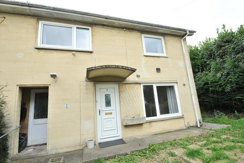 3 bedroom end of terrace house to rent, Eleanor Close, Somerset BA2