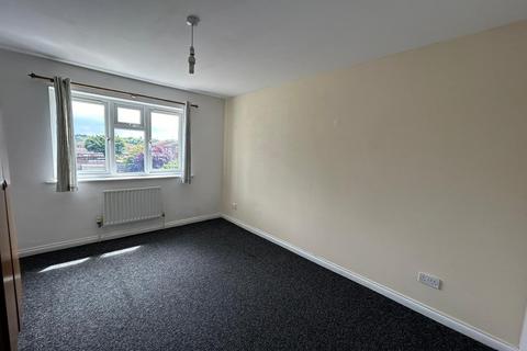 3 bedroom semi-detached house to rent, Seymour Close, Ilkeston, DE7