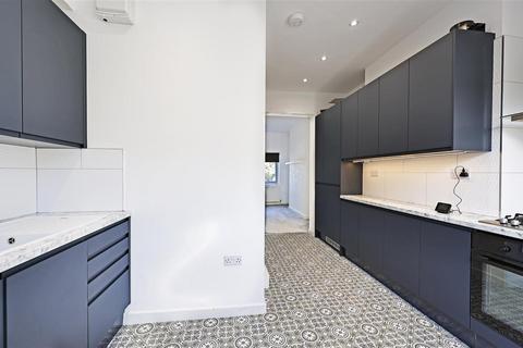 1 bedroom apartment to rent, Heathfield Road, Croydon