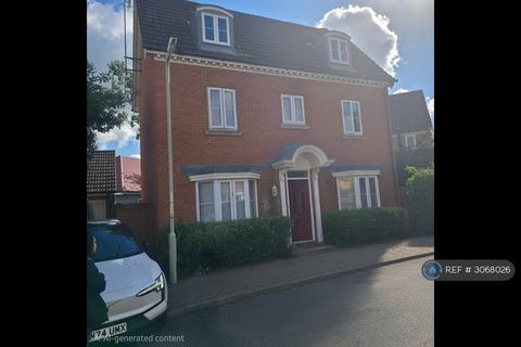 4 bedroom detached house to rent, Gilbert Way, Canterbury, CT1