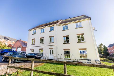 2 bedroom apartment for sale, Hilly Orchard, Cainscross, Stroud, GL5