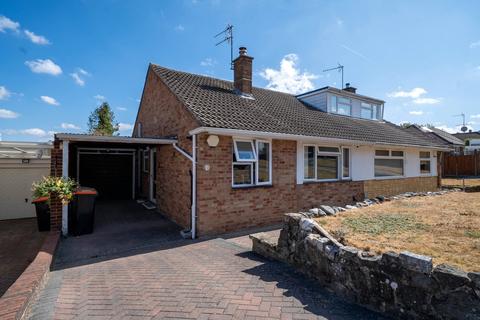 2 bedroom bungalow for sale, Bowland Crescent, Bedfordshire LU6