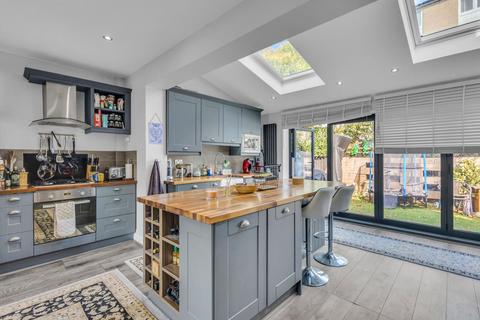 3 bedroom terraced house for sale, Kingfield Street, London E14