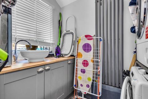 3 bedroom terraced house for sale, Kingfield Street, London E14