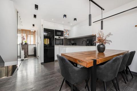3 bedroom maisonette for sale, Coulter Close, Hayes, UB4
