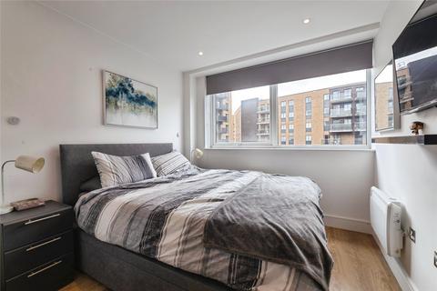 1 bedroom flat to rent, South Street, Romford, RM1
