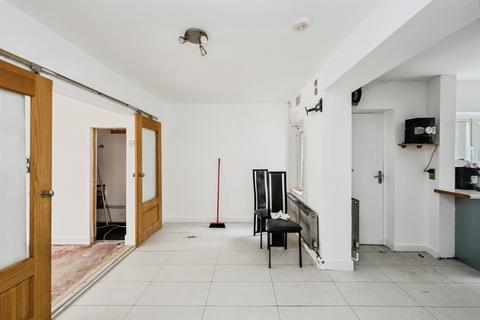 3 bedroom end of terrace house for sale, Parc Avenue, Morriston, Swansea