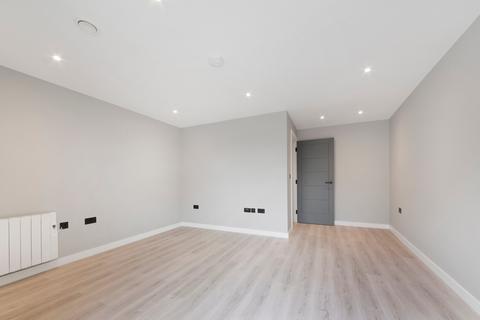 3 bedroom flat to rent, 4, Glynne House 1A NW2