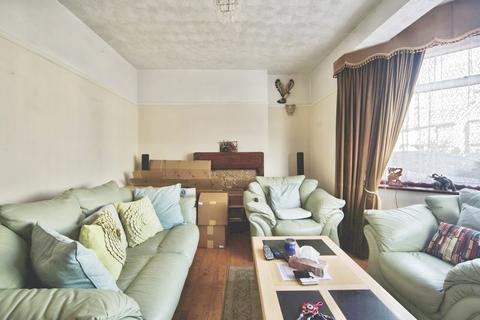 3 bedroom semi-detached house for sale, Devonia Gardens, London, N18