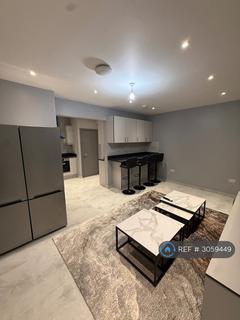 undefined, Bowes Road, London, W3