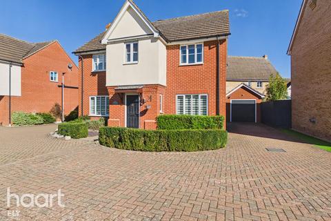 4 bedroom detached house for sale, Granary End, Witchford