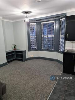 2 bedroom flat to rent, Richmond Road, Brighton, BN2