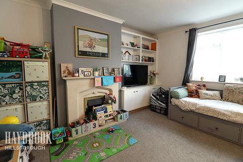 2 bedroom end of terrace house for sale, Crowder Avenue, Sheffield