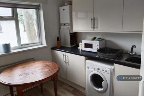 4 bedroom terraced house to rent, Martin St, Swansea, SA6