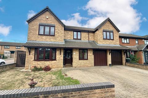 5 bedroom detached house for sale, Statham Close, Luton, LU3