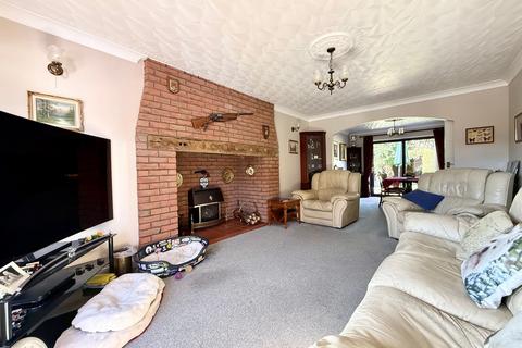 5 bedroom detached house for sale, Statham Close, Luton, LU3