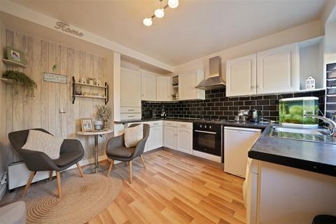 3 bedroom semi-detached house for sale, Meadow Head Drive, Meadowhead, Sheffield, S8 7TQ