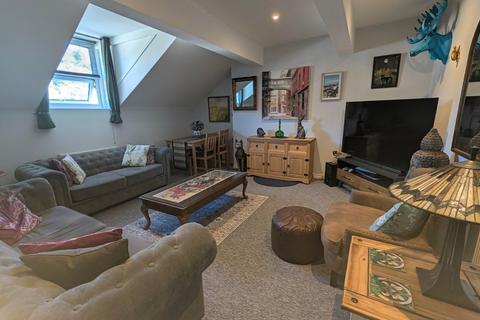 2 bedroom flat to rent, Maison Dieu Road, Dover, Kent, CT16