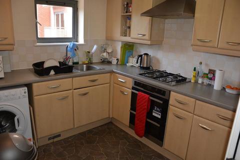 2 bedroom flat to rent, 30 Bournbrook Court, B5 7SQ