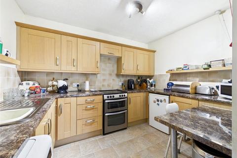 2 bedroom apartment for sale, Kingfisher Lodge, The Dell, Chelmsford, Essex, CM2