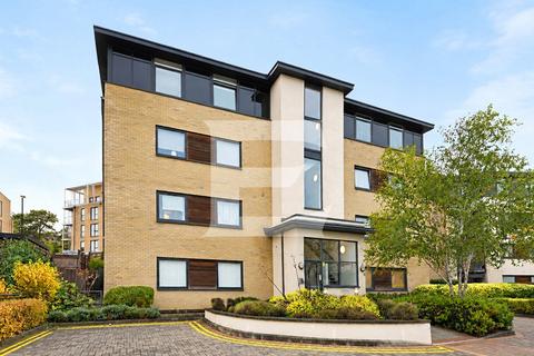 2 bedroom apartment for sale, Rye House, Peacock Close, Mill Hill, London, NW7