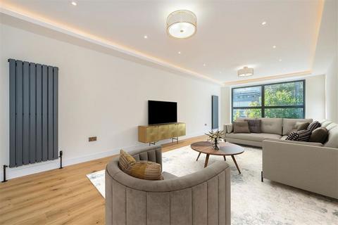 4 bedroom terraced house to rent, Porchester Terrace, London W2