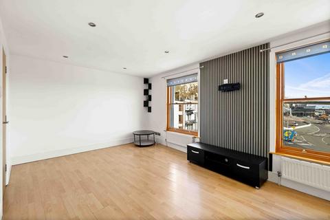 1 bedroom flat to rent, East Cliff, Dover, CT16