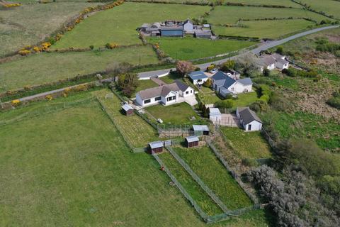 3 bedroom property with land for sale, Pencaer, Goodwick, SA64