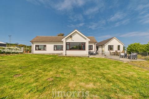3 bedroom property with land for sale, Pencaer, Goodwick, SA64