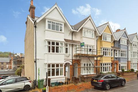1 bedroom ground floor flat for sale, Christchurch Avenue, Tunbridge Wells