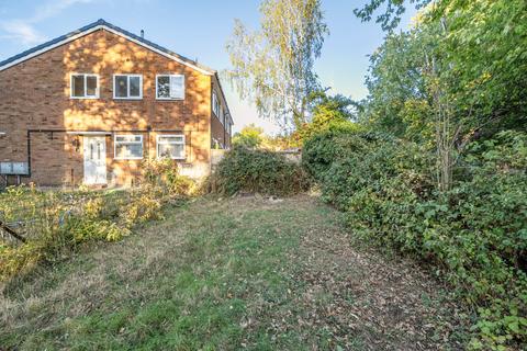 2 bedroom maisonette for sale, Bower Close, Northolt