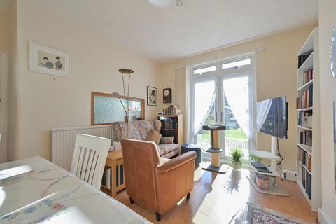 3 bedroom semi-detached house for sale, Courtfield Avenue, Harrow, HA1