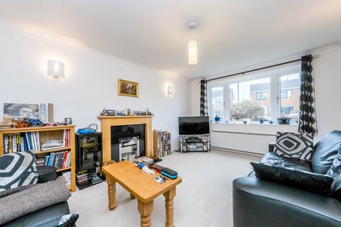 2 bedroom semi-detached bungalow for sale, Southfield Court, Highburton, HD8