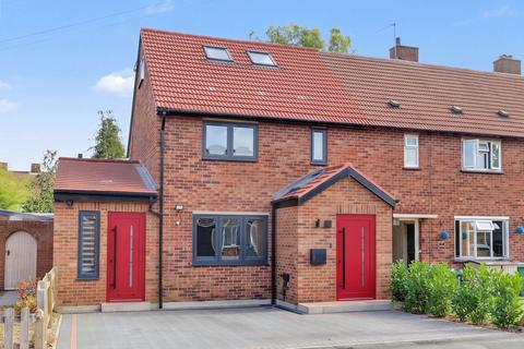 4 bedroom semi-detached house for sale, Cowley Crescent, Hersham, KT12