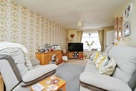 2 bedroom terraced house for sale, Keble Road, Bicester